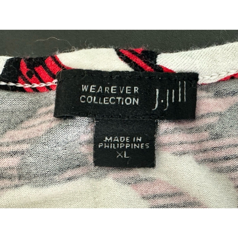 J. Jill Wearever Collection Sleeveless Top XL Red Black White Floral Stretch Boh - Picture 3 of 6